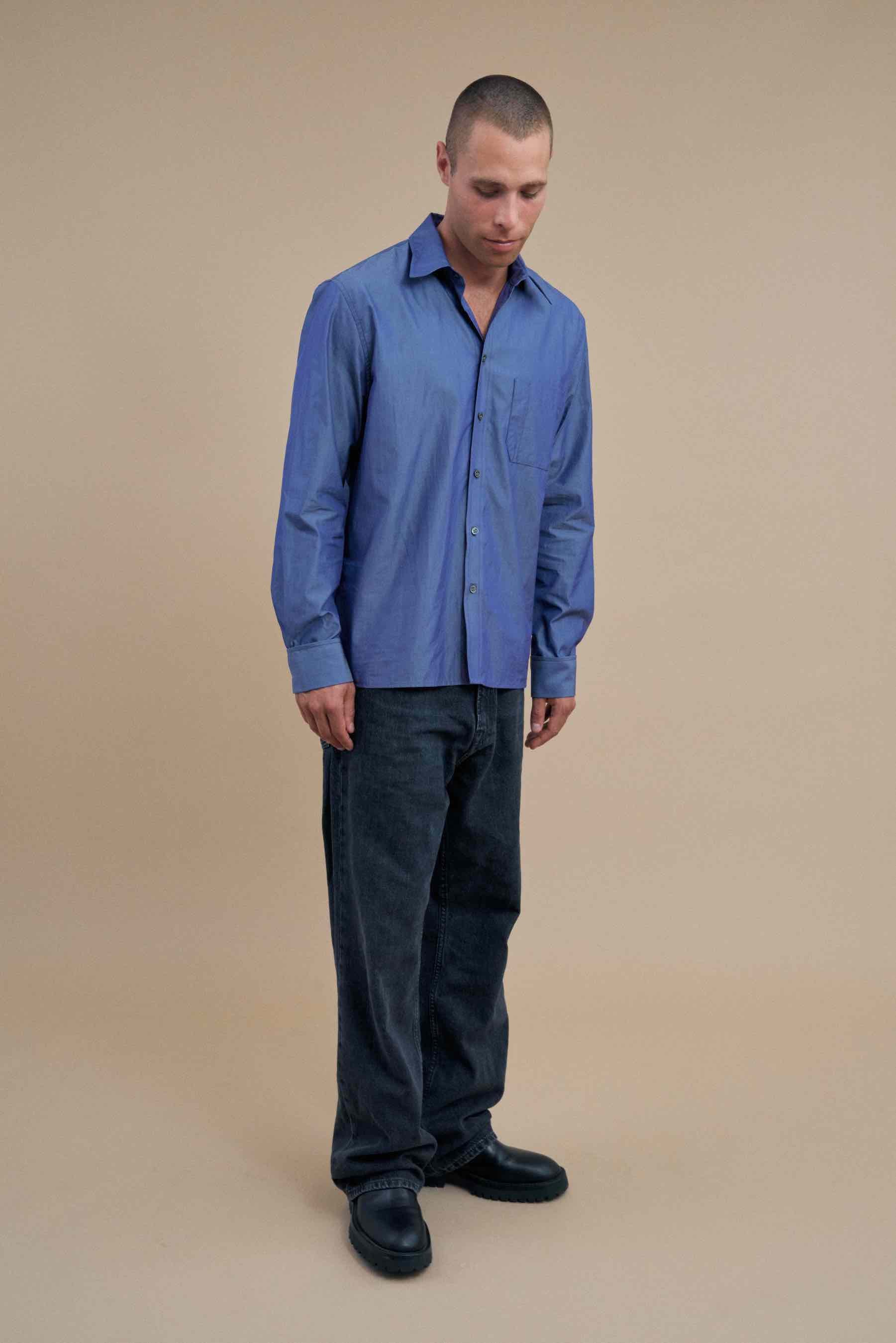 MARTIN BUTTON DOWN